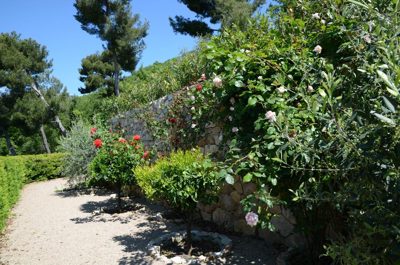 مبيت وإفطار فونس La Bastide Des Pins المظهر الخارجي الصورة